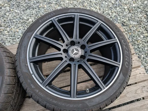 E36K-155 image 5 Mercedes AMG E63 E63S 19" 5x112 9J ET37