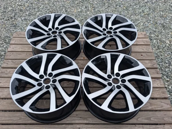 E36K-156 image 1 Land Rover Discovery 20" 5x120 8.5J ET47