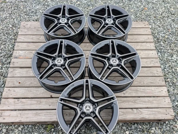 E36K-162 image 1 Mercedes AMG A Class CLA 18" 5x112 7.5J ET49