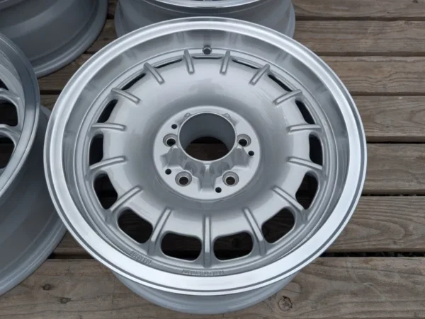Mercedes Barock Barok ATS 15" 7J ET23 W107 W108 W116