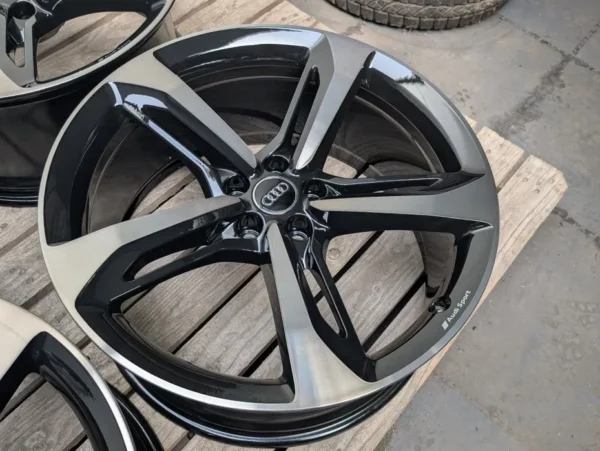 E36K-169 image 3 Audi 21" 9.5J ET31 BBS 4M0 Q7 SQ7 RS6