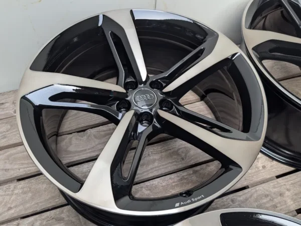 E36K-169 image 5 Audi 21" 9.5J ET31 BBS 4M0 Q7 SQ7 RS6