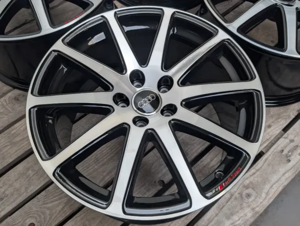 Audi TT 18" 8J0 9J ET52 Audi Sport