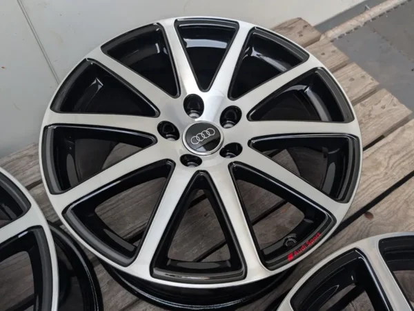 Audi TT 18" 8J0 9J ET52 Audi Sport