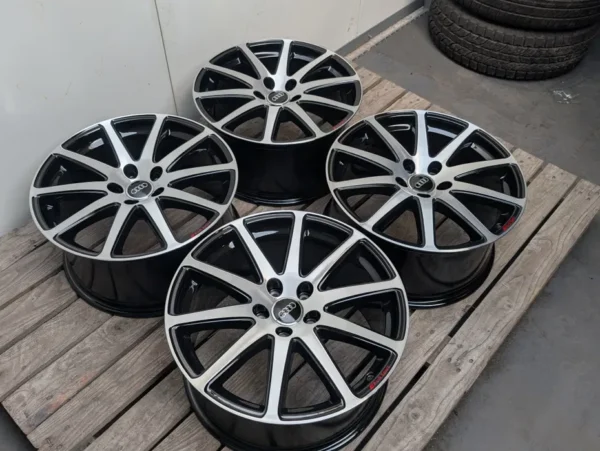 Audi TT 18" 8J0 9J ET52 Audi Sport