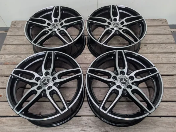 E36K-172 image 1 Mercedes A176 A Class CLA 18" 5x112 AMG