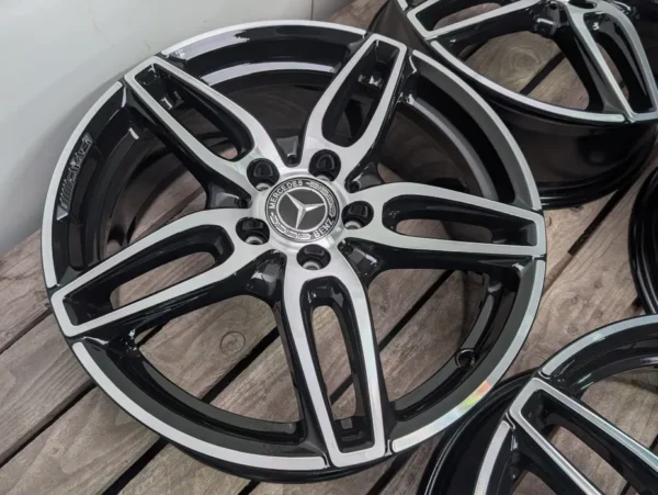 E36K-172 image 4 Mercedes A176 A Class CLA 18" 5x112 AMG