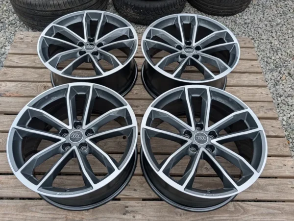 E36K-175 image 1 Audi A4 A5 8W0 Sline 19" 5x112 ET32