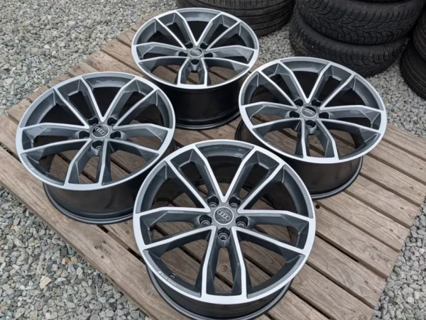 E36K-175 image 6 Audi A4 A5 8W0 Sline 19" 5x112 ET32