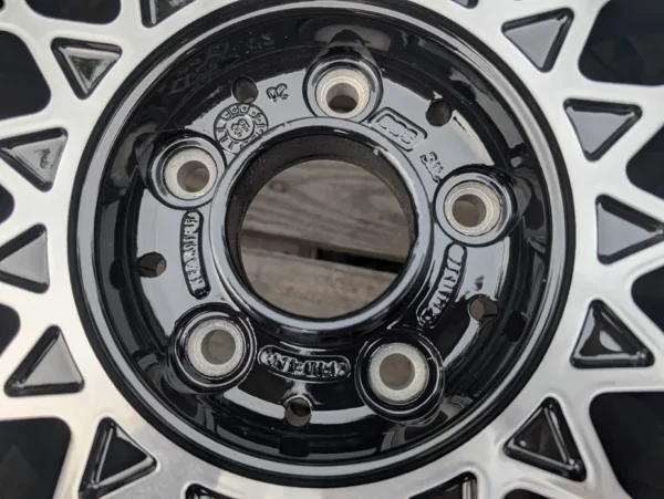 E36K-176 image 8 BBS RJ Mercedes 15" 5x112 W201 W124 190