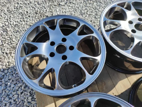 E36K-178 image 5 RH 17" 5x115 Opel Chevrolet 8J ET40
