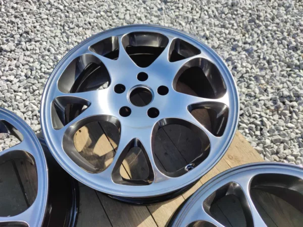 E36K-178 image 6 RH 17" 5x115 Opel Chevrolet 8J ET40