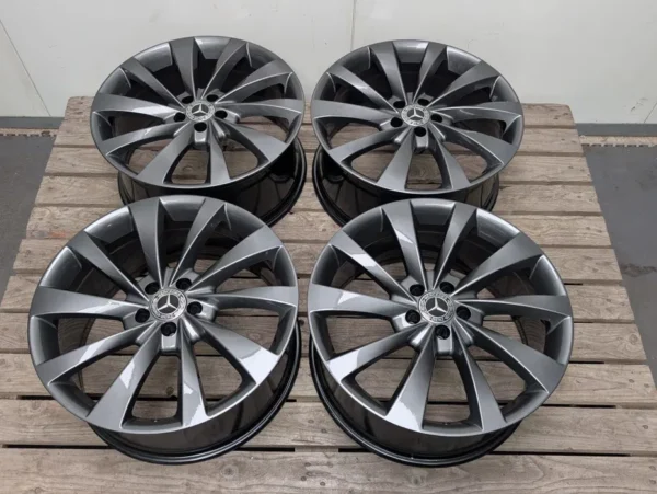 E36K-181 image 1 20" 9J ET30 5x112 VW Seat Skoda Mercedes