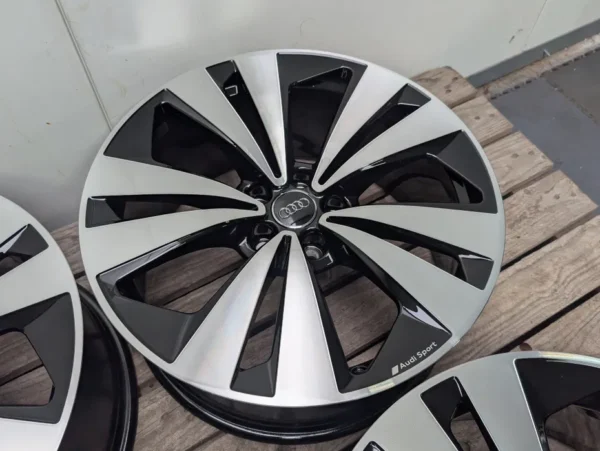 Audi Q8 SQ8 Allroad 19" 8.5J ET20 5x112 4M8