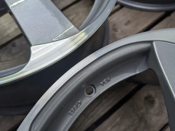DOTZ 18" 5x112 ET45 Golf Leon A3