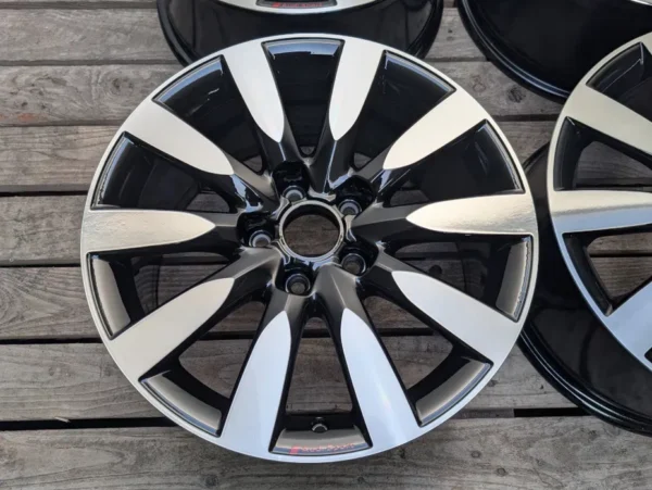 E36K-185 image 3 Audi A4 B8 17" 5x112 8J ET47 S line