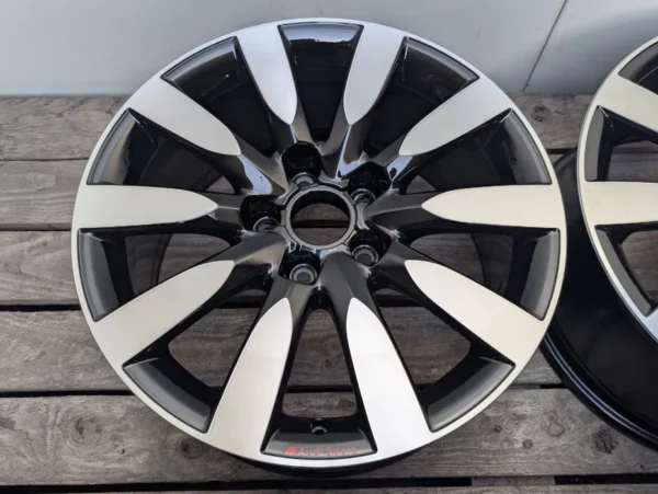 E36K-185 image 4 Audi A4 B8 17" 5x112 8J ET47 S line