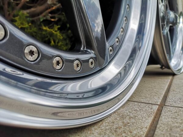 E36FB-004 image 5 AC Schnitzer Type 2 18" 8.5J