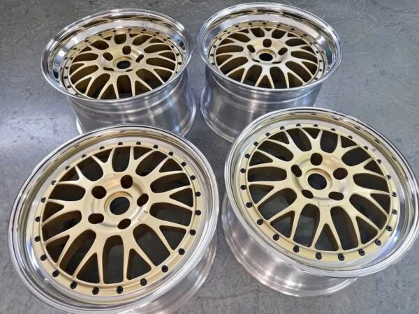 E36FB-020 image 1 BBS E28 Magnesium 18" 5x120 9.5J / 11J