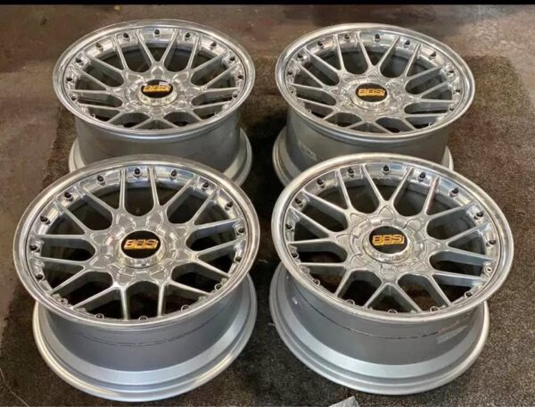 E36FB-023 image 1 BBS RS2 18" 5x120 8.5J / 10J