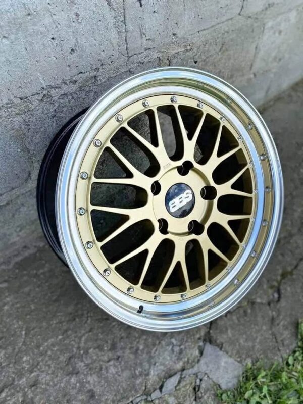 E36FB-035 image 2 BBS LM130 18" 9J ET50 5x130