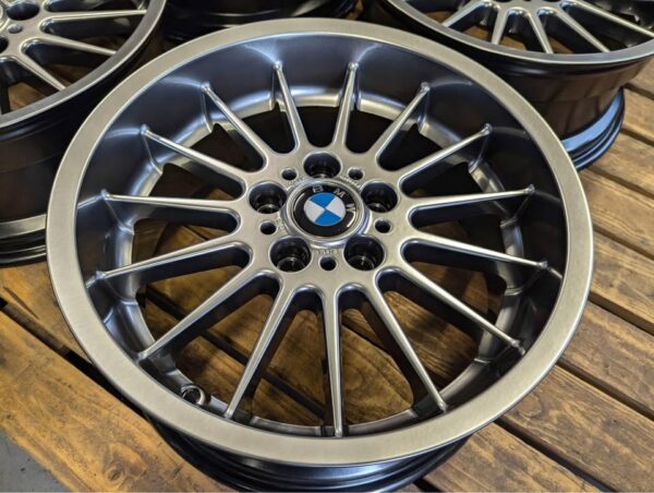 E36FB-039 image 2 BMW Styling 32 18" 8J ET20 5x120