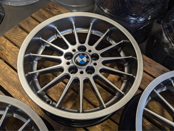 E36FB-039 image 4 BMW Styling 32 18" 8J ET20 5x120