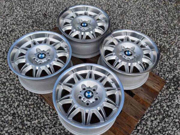 BMW E36 M3 Styling 39 17" 8.5J ET41 5x120