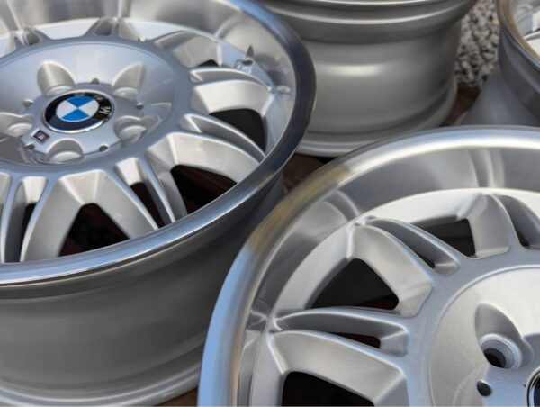 BMW E36 M3 Styling 39 17" 8.5J ET41 5x120