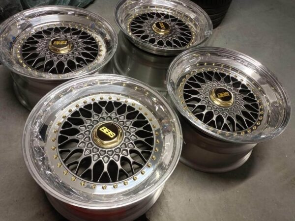 E36FB-048 image 3 BBS RS324 / RS329 18" 5x112 9J / 10J
